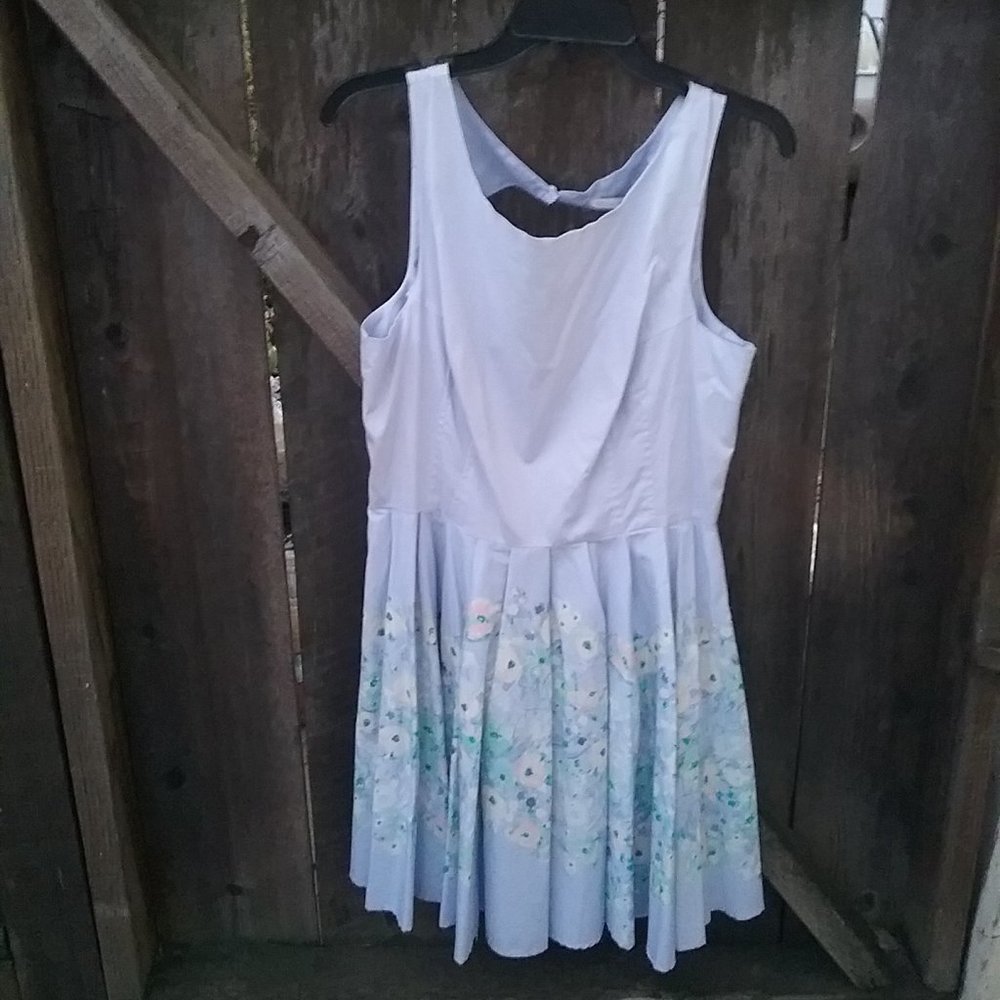 NWT Icy Blue Floral Dress Size 14 Princess Easter Feminine Wedding Guest Retro - Picture 11 of 11